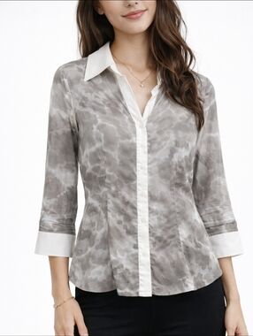 Finley Theo Button Front Gray And White Floral Tailored Womens Blouse Sz M